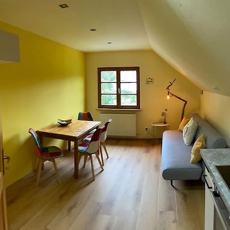 פלדקירש Neu Renoviertes 2Zi Appartment Im Dg מראה חיצוני תמונה