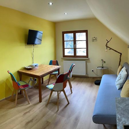 פלדקירש Neu Renoviertes 2Zi Appartment Im Dg מראה חיצוני תמונה