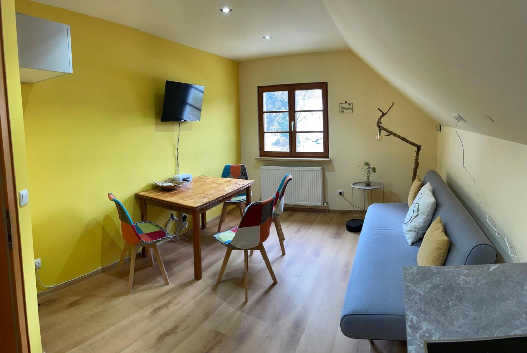 פלדקירש Neu Renoviertes 2Zi Appartment Im Dg מראה חיצוני תמונה
